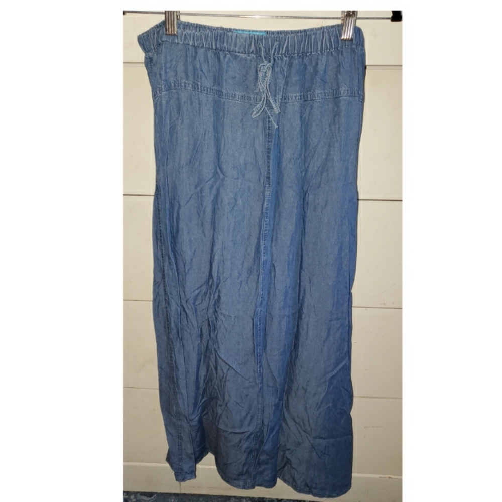 Junee | Maxi blue skirt